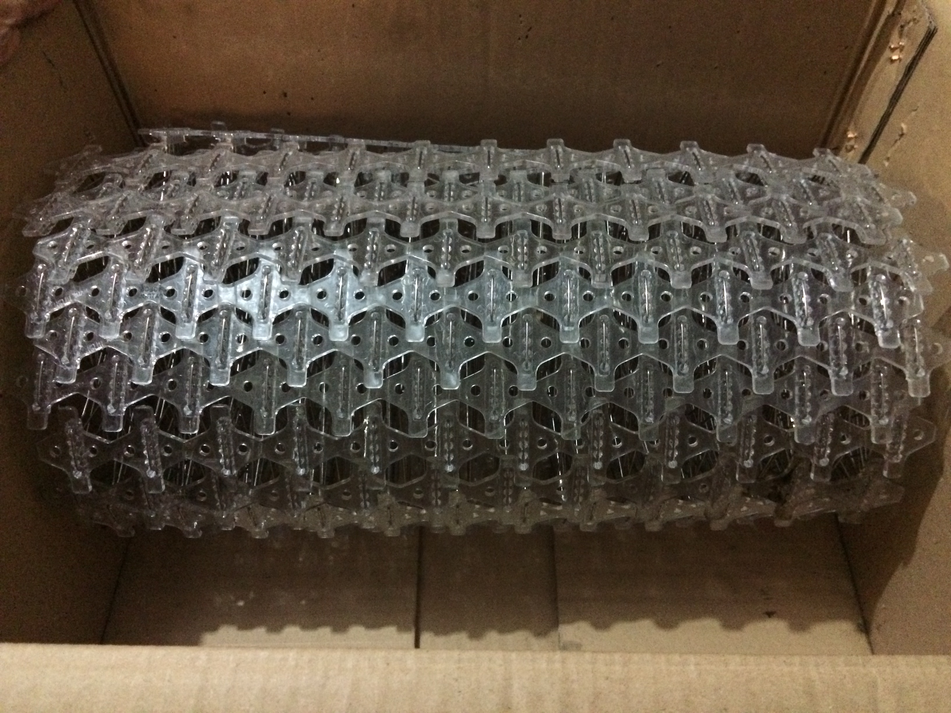 wide base spike packing-1